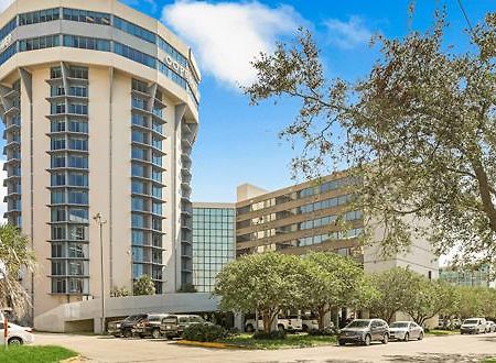 מטיירי Comfort Inn & Suites At Copeland Tower מראה חיצוני תמונה
