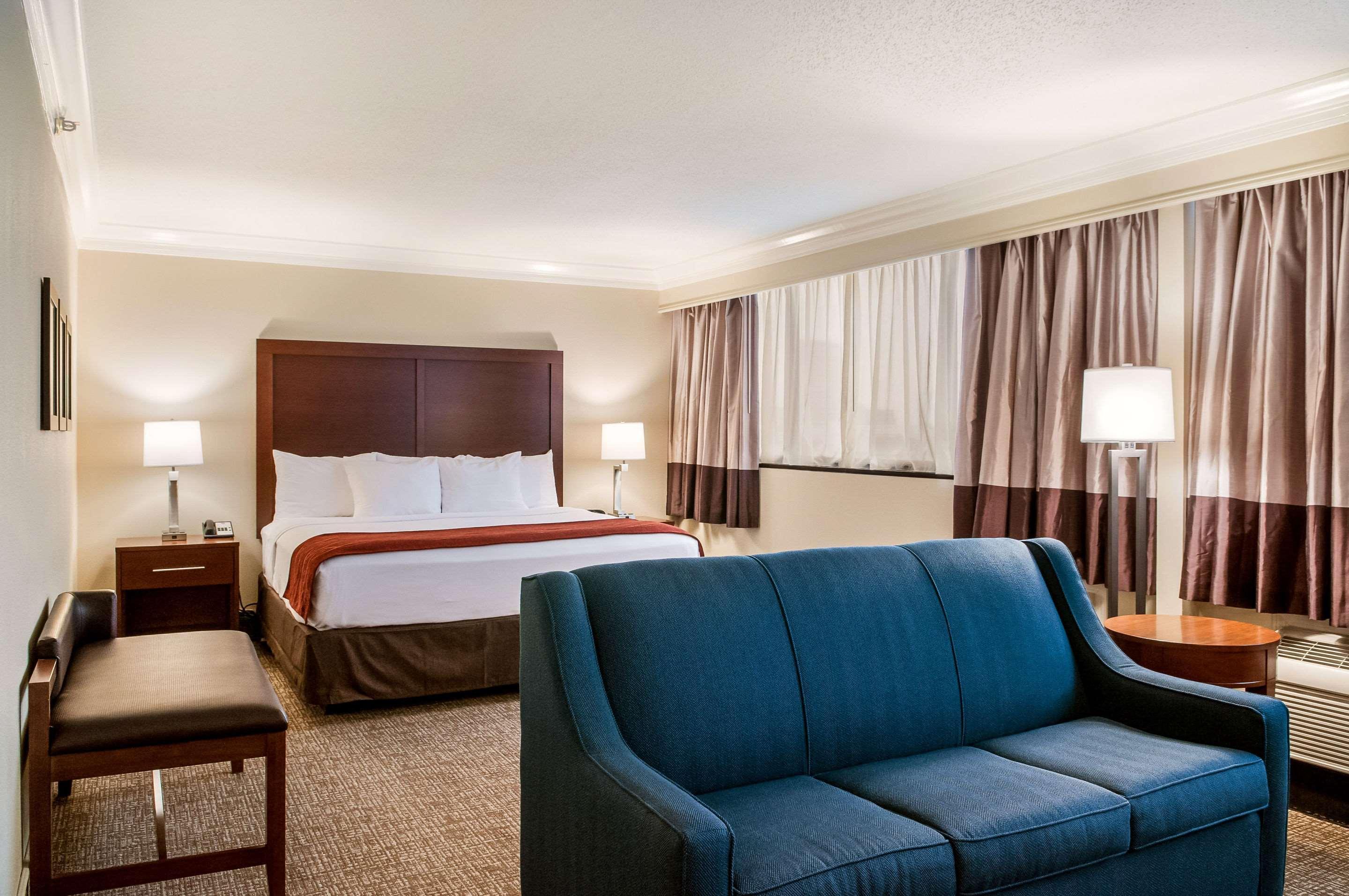 מטיירי Comfort Inn & Suites At Copeland Tower מראה חיצוני תמונה